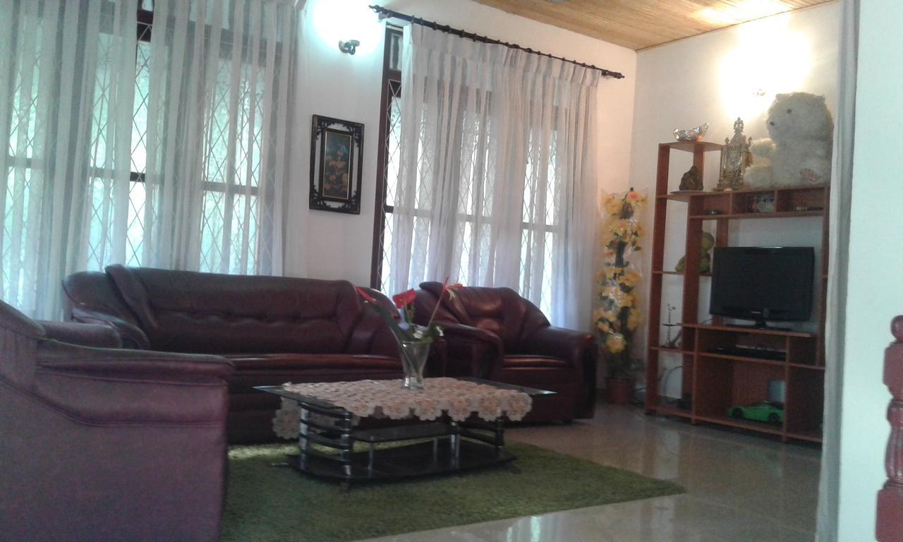 Sethun Villa Hikkaduwa Buitenkant foto
