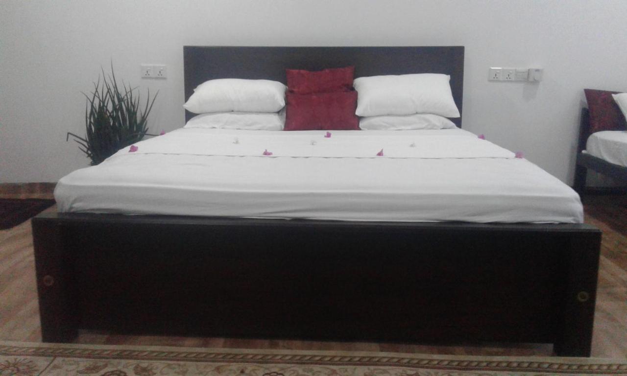 Sethun Villa Hikkaduwa Buitenkant foto