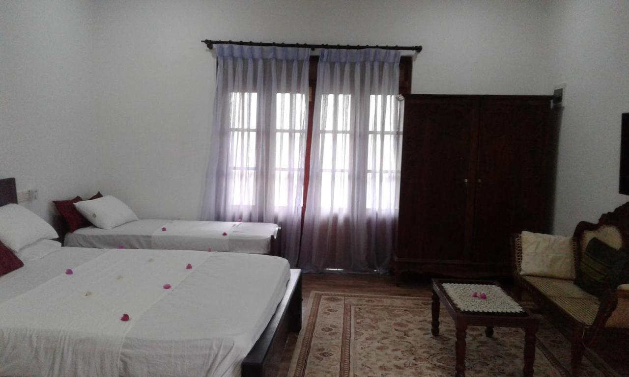 Sethun Villa Hikkaduwa Buitenkant foto